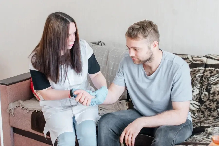 Нарколог на дом в Тихвине: быстро, недорого